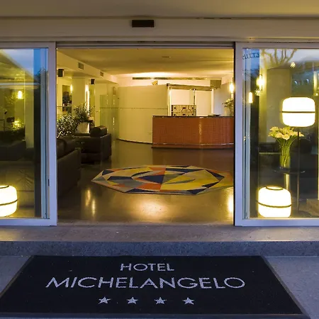 Michelangelo 4*