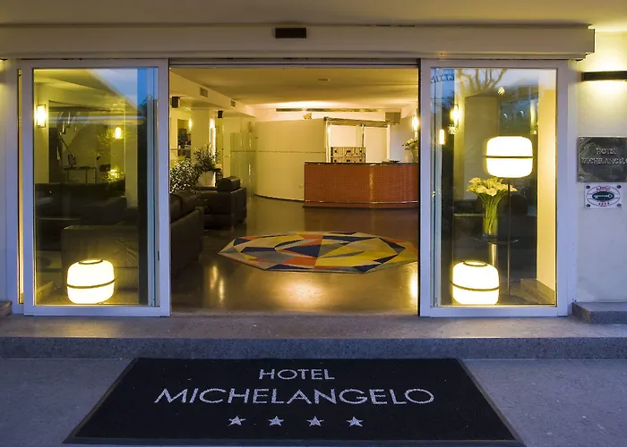 Michelangelo 4*