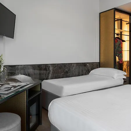 Michelangelo Hotel 4*